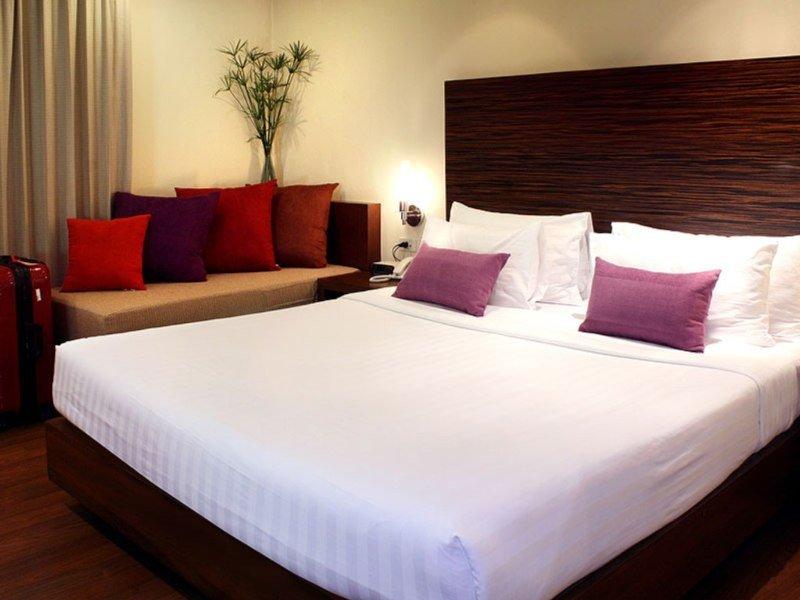 St. James Hotel Bangkok Phòng bức ảnh